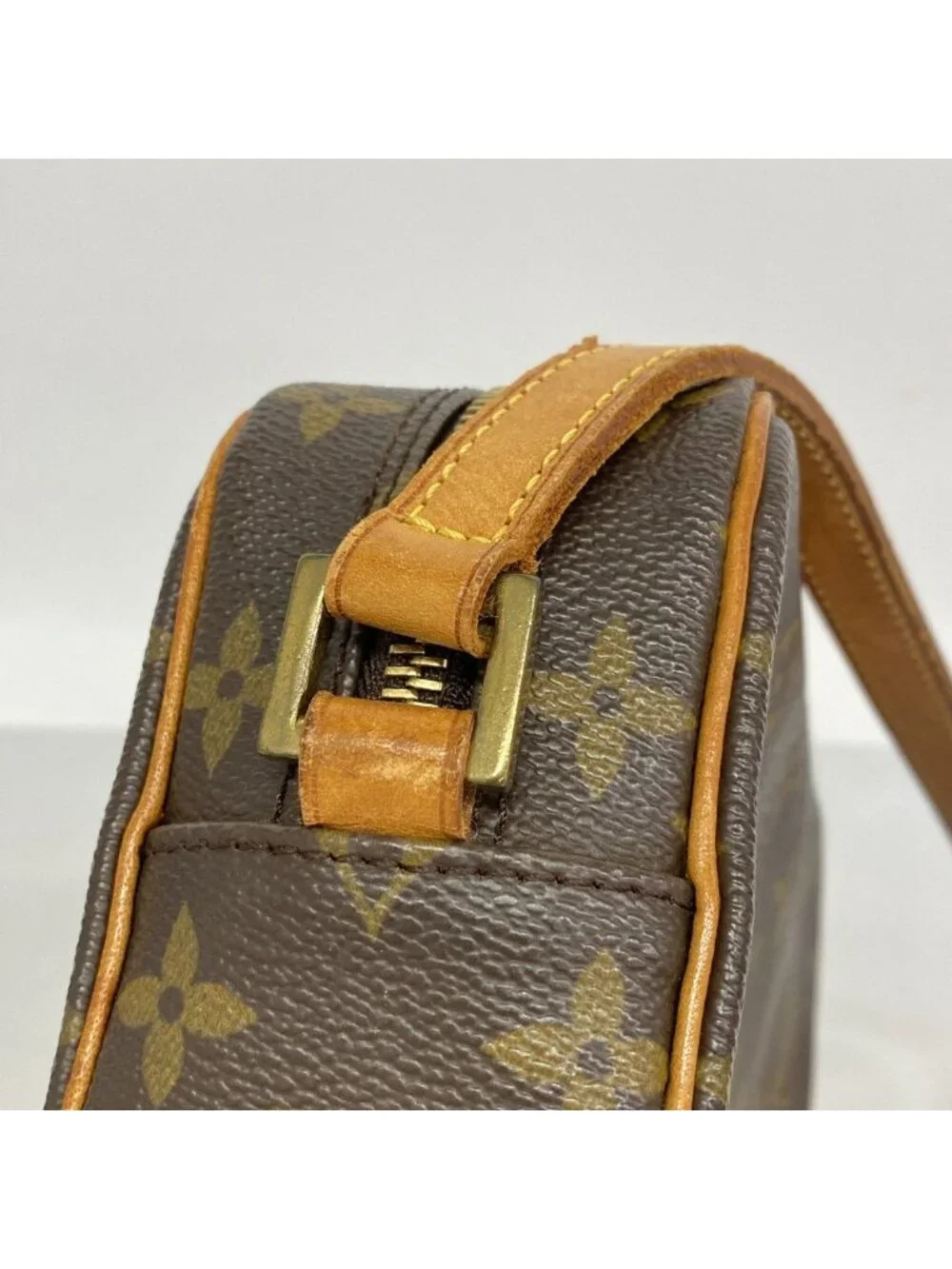 Louis Vuitton Shoulder Bag Monogram Pochette Cite Brown - Picture 8 of 9